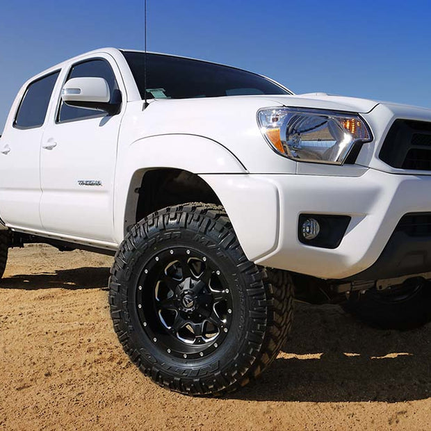 ICON 2005-2023 Toyota Tacoma 2.5 VS Extended Travel Remote Reservoir W/ CDEV Coilover Kit 700 Lbs/in Coils