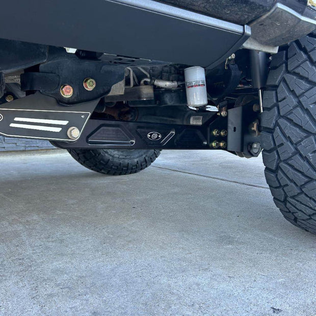Close-up of an SB Aluminum Beam Arms (2005-2022 Super Duty) installed in a truck