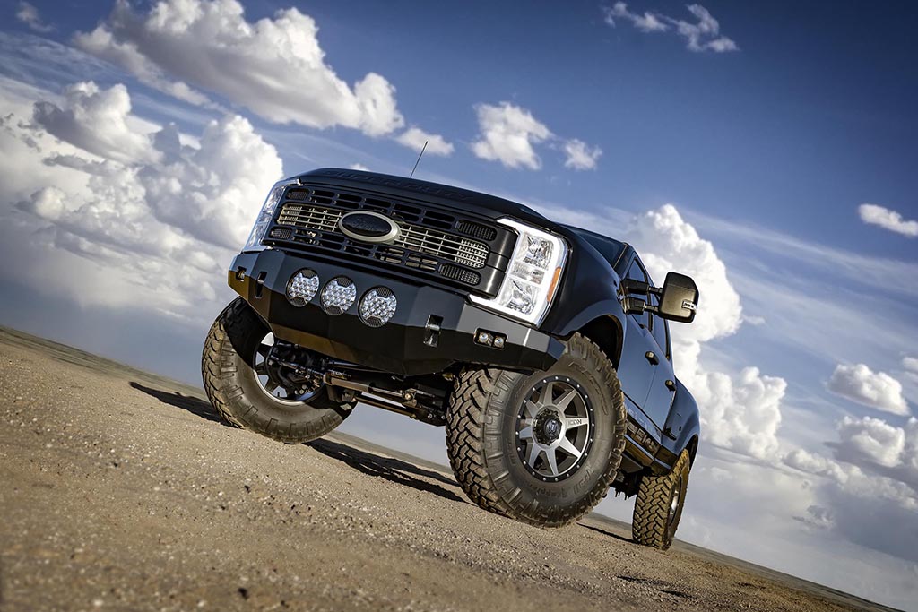 ICON 2005-2026 Ford F-250/F-350 Super Duty 4WD 4-5.5” Lift Front V.S. 3.0 Series Coilover Conversion Kit Remote Reservoir W/ CDCV