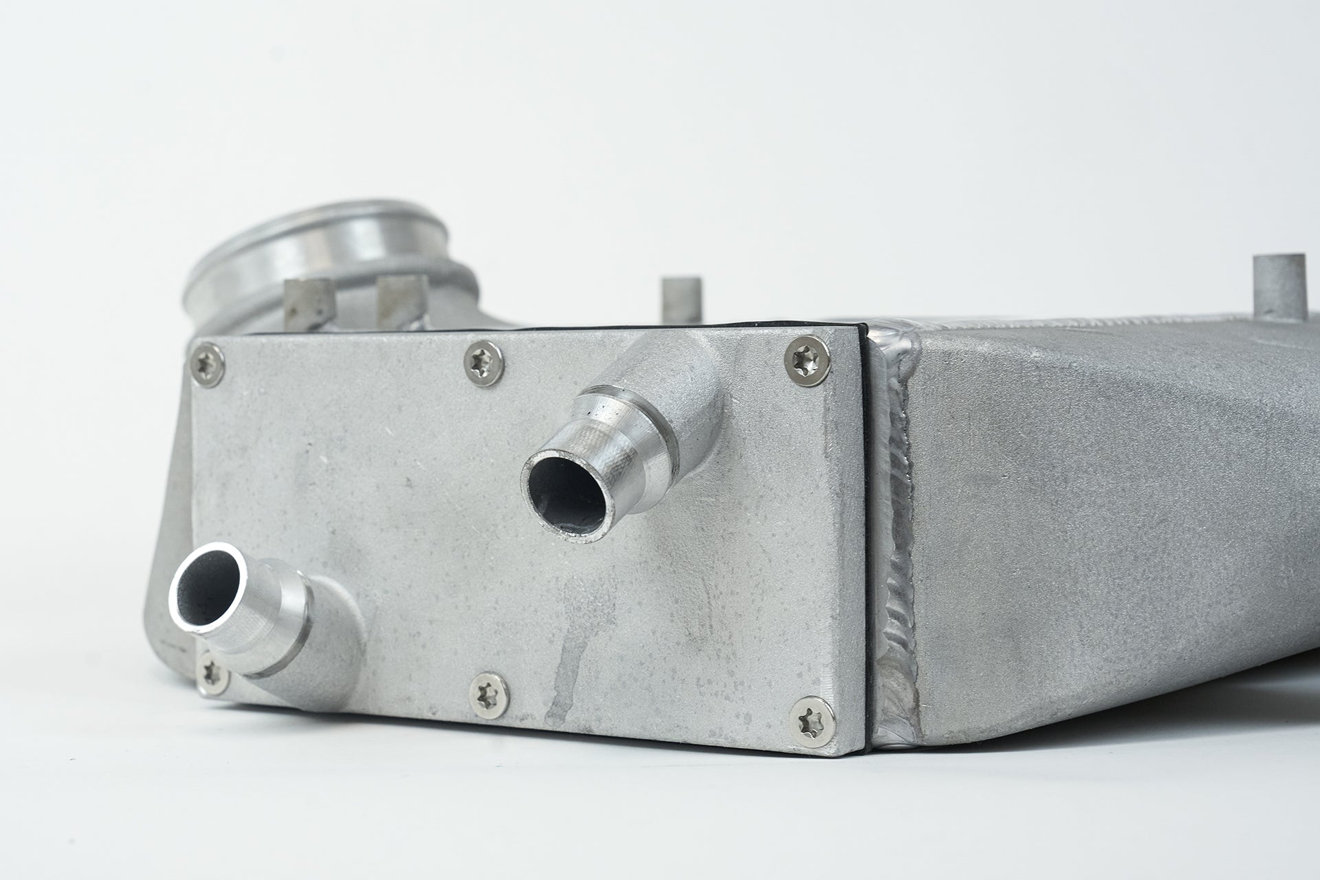 F8X M3 / M4 / M2 Comp Top Mount Charge-Air-Cooler - Raw Finish