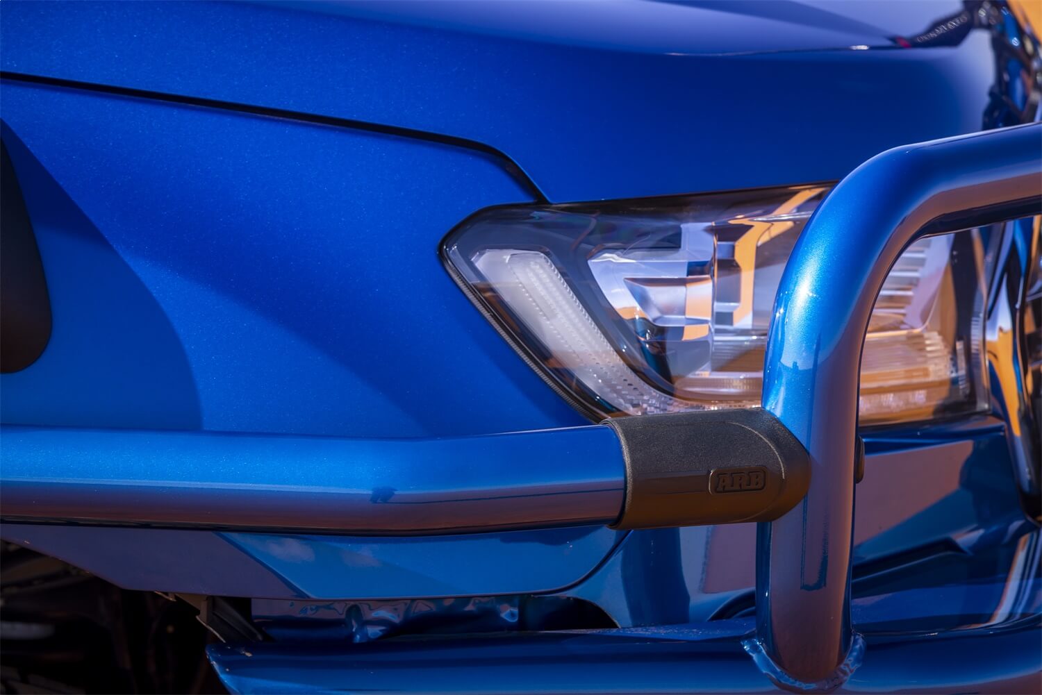 ARB - 4440220 - Summit Front Rail