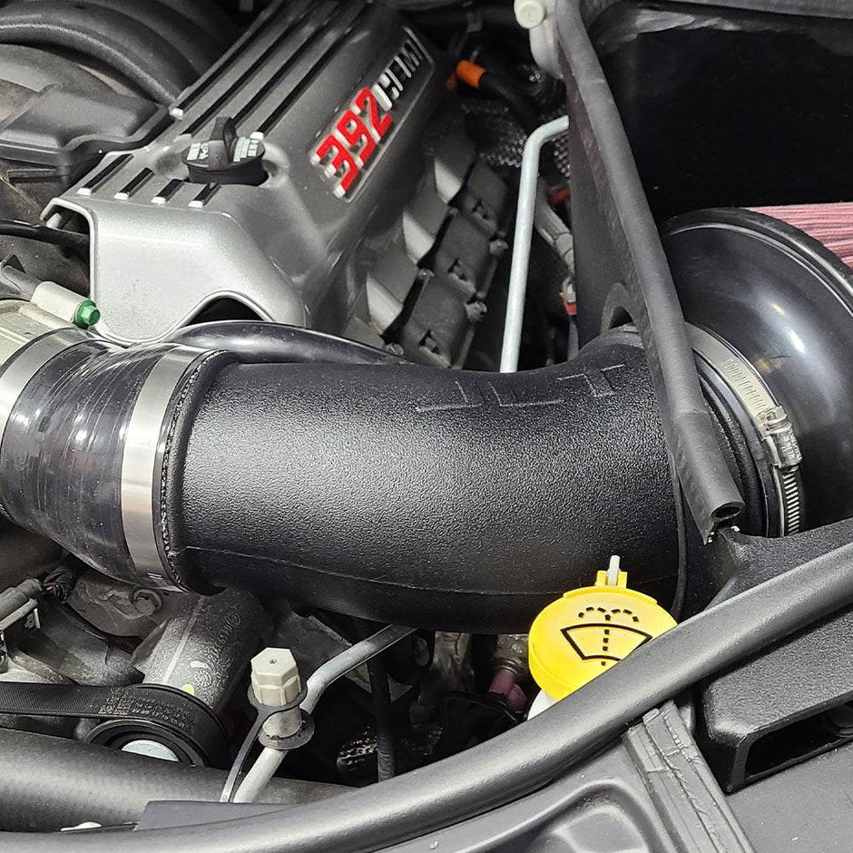 Close up JLT Cold Air Intake for 2021 Jeep Grand Cherokee SRT 6.4L - S&B