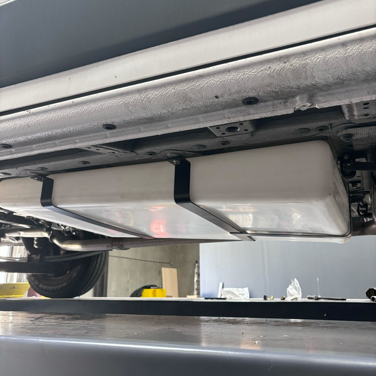 36 Gallon Undercarriage Fresh/Grey Water Tank Ford 2013-2025 Dodge / Ram Promaster 2500, 3500 159” And 159