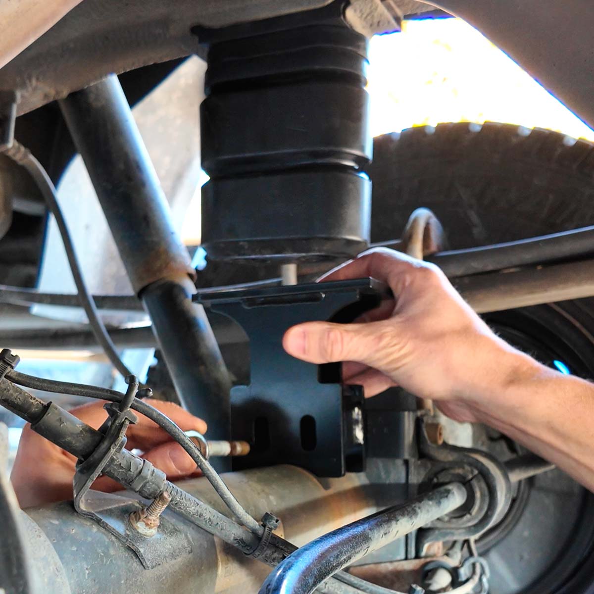 2019-Present Mercedes Sprinter 2500 AWD/4WD - Timbren SES - Rear Kit