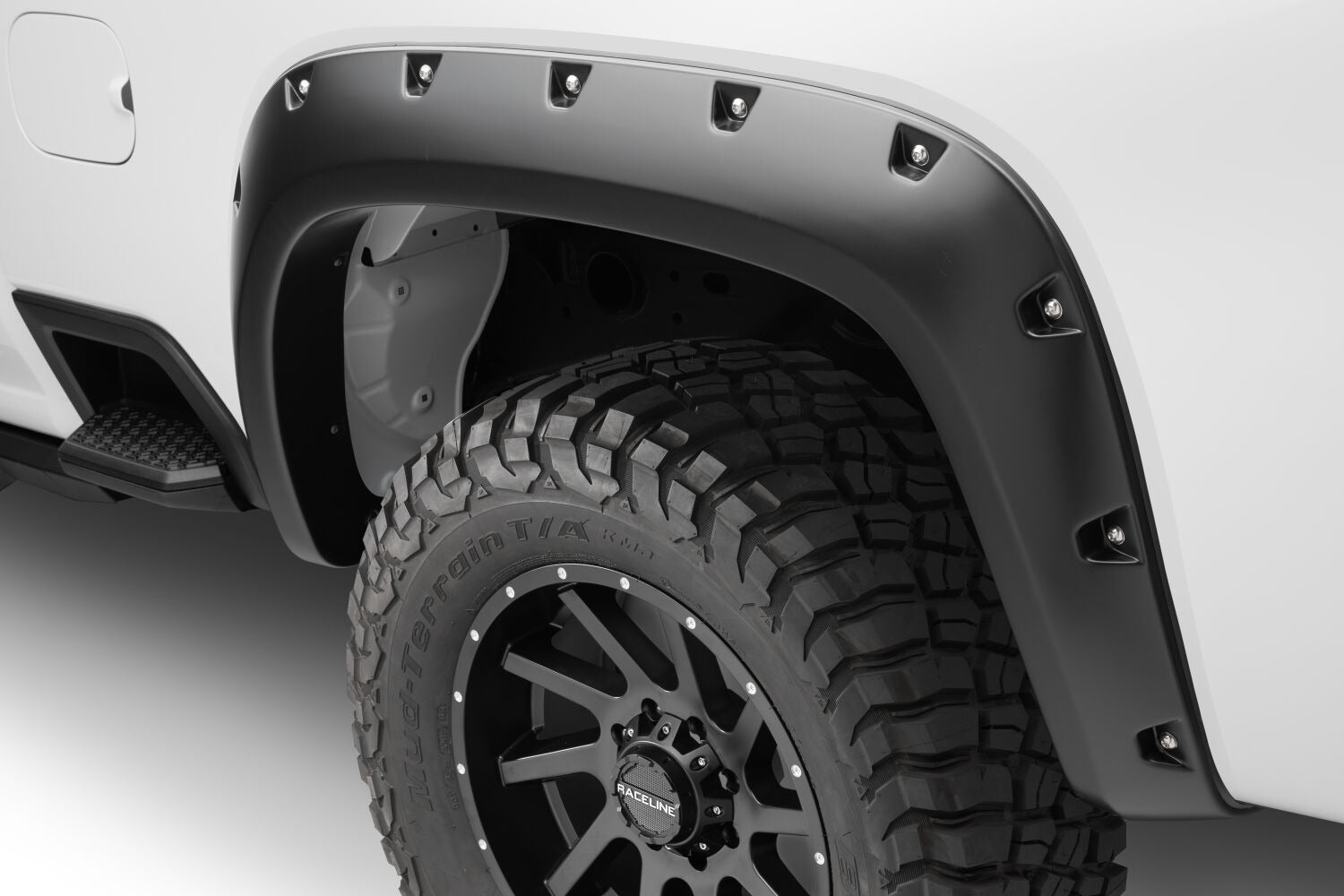 Husky Liners Pocket Style Fender Flare Set 2804982