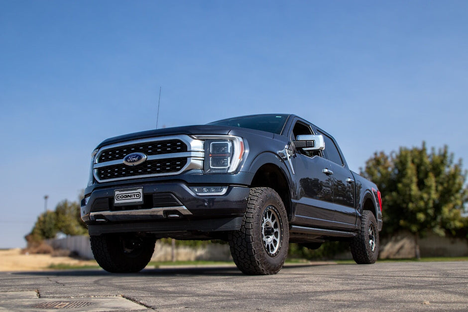 Cognito 2.5-Inch Performance Leveling Kit With Elka 2.0 IFP Shocks For 2021-2023 Ford F-150 4WD